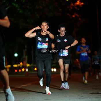 Runner Photo 3562917
