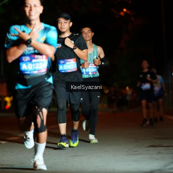 Runner Photo 3562968