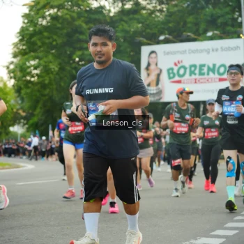 Runner Photo 3562973