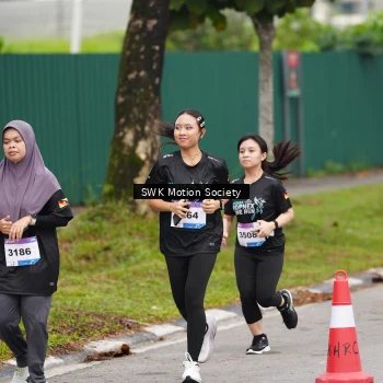 Runner Photo 3563122
