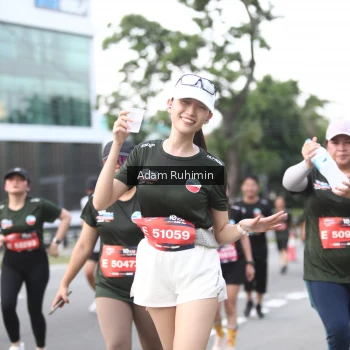 Runner Photo 3563165