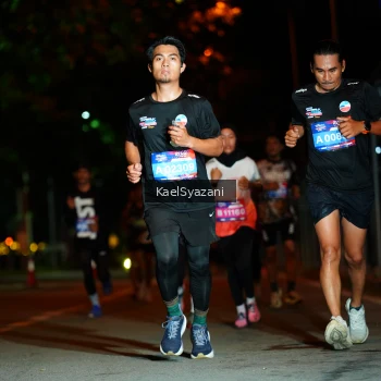 Runner Photo 3563210