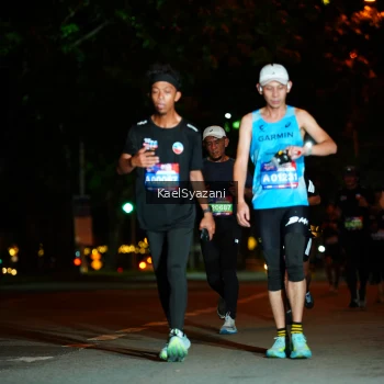 Runner Photo 3563313