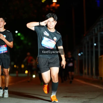 Runner Photo 3563349