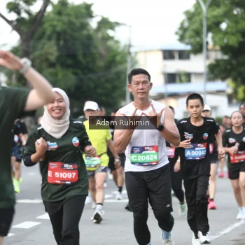 Runner Photo 3563409
