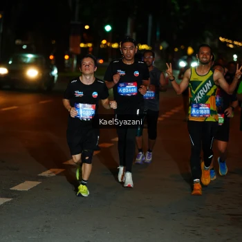 Runner Photo 3563460