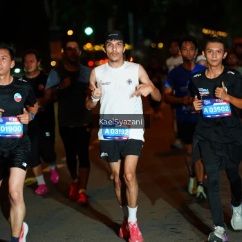 Runner Photo 3563471