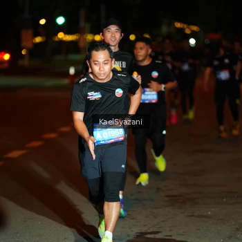 Runner Photo 3563512