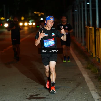 Runner Photo 3563646