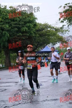 Runner Photo 356372