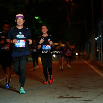 Runner Photo 3563756