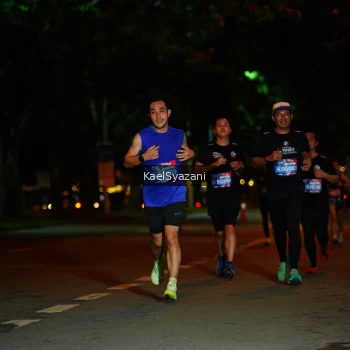 Runner Photo 3563768