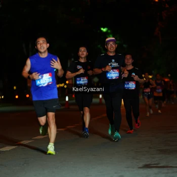 Runner Photo 3563798