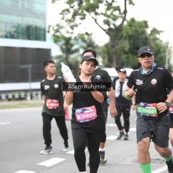Runner Photo 3563816