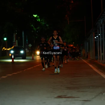 Runner Photo 3563879