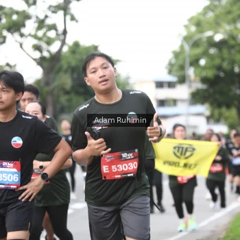 Runner Photo 3563929