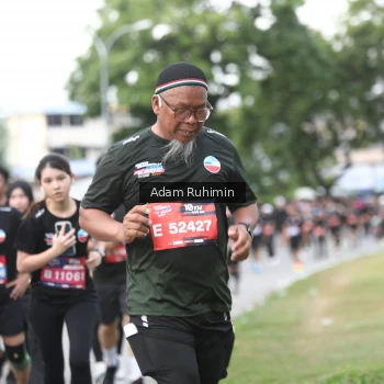 Runner Photo 3563940
