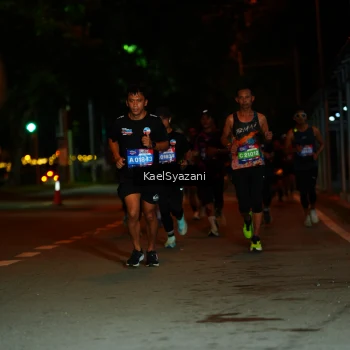 Runner Photo 3564013