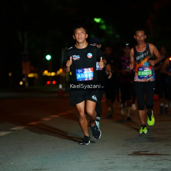Runner Photo 3564049