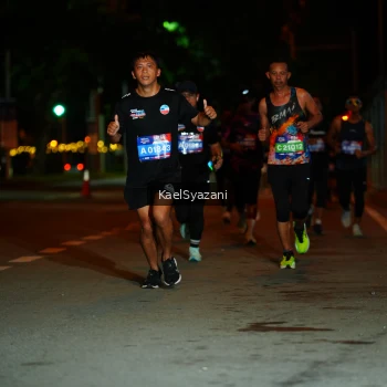 Runner Photo 3564079