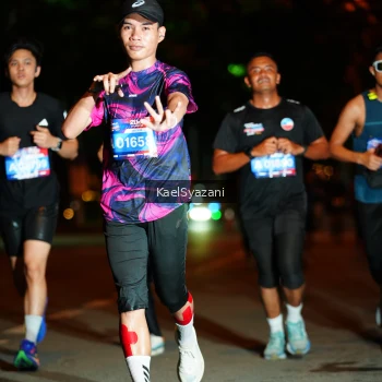 Runner Photo 3564112