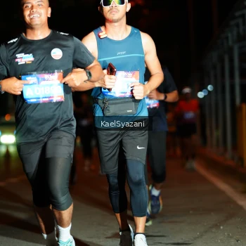 Runner Photo 3564113