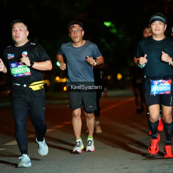 Runner Photo 3564145