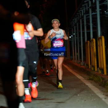 Runner Photo 3564189