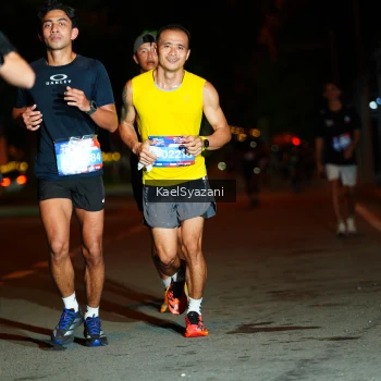 Runner Photo 3564216