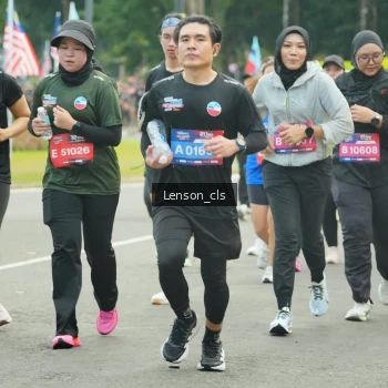 Runner Photo 3564417