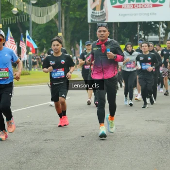Runner Photo 3564424