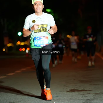 Runner Photo 3564439