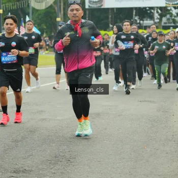 Runner Photo 3564446