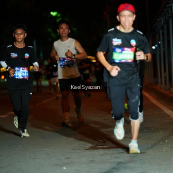 Runner Photo 3564466