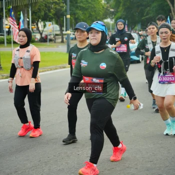 Runner Photo 3564472