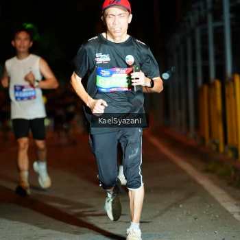 Runner Photo 3564495