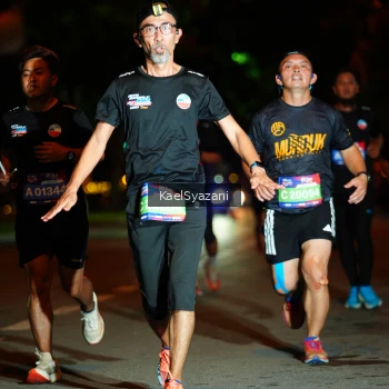 Runner Photo 3564570