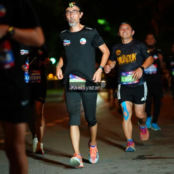 Runner Photo 3564598