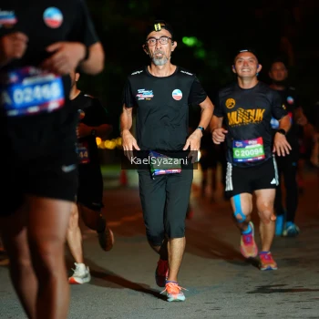 Runner Photo 3564602