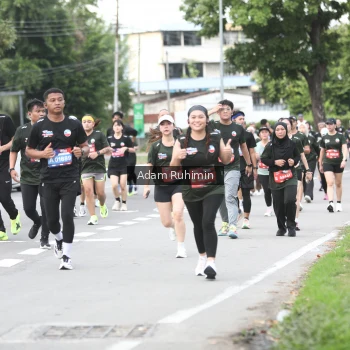 Runner Photo 3564612