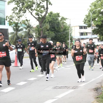 Runner Photo 3564616