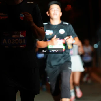 Runner Photo 3564618
