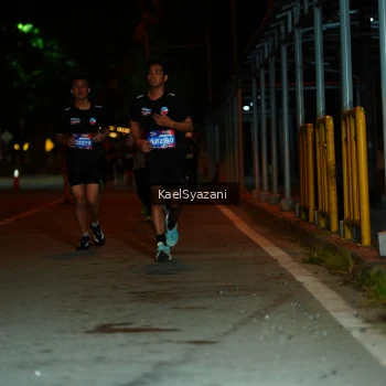 Runner Photo 3564639