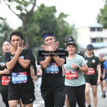 Runner Photo 3564644