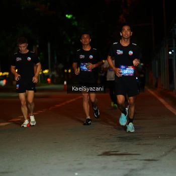 Runner Photo 3564648
