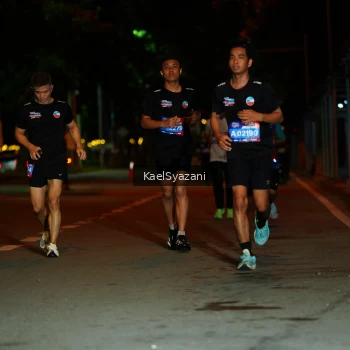 Runner Photo 3564664
