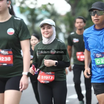 Runner Photo 3564672