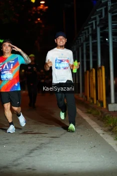 Runner Photo 3564675