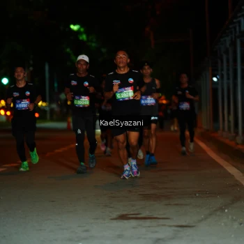 Runner Photo 3564698