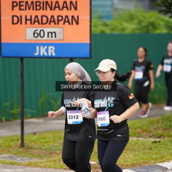 Runner Photo 3564699